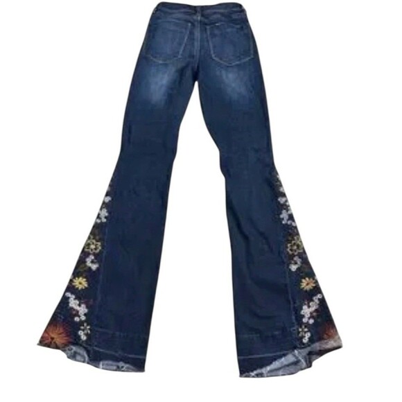 Ashley Denim - ASHLEY MASON PREMIUM Womens Blue Embroidered Flare Jeans Size 5/27